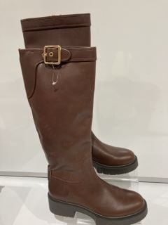 COACH LILLI LEATHER KNEE HIGH SIZE 8 WALNUT BOOTS RRP £105