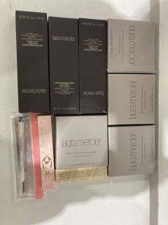 QTY OF ASSORTED BEAUTY ITEMS TO INCLUDE LAURA MERCIER SMOOTH FINISH FOUNDATION POWDER