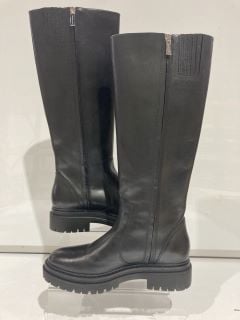 MICHAEL KORS BLACK REAGAN LEATHER BOOTS SIZE US 8.5M RRP £103