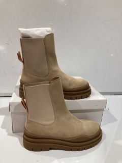 SEEBY CHLOE CROSTA LIGHT BEIGE BOOTS SIZE 6 RRP £118