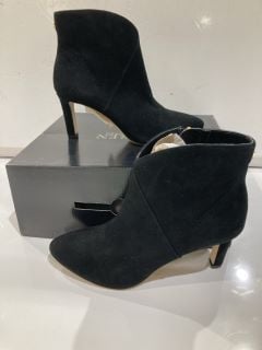 RALPH LAUREN BLACK ISABELLE BOOTS SIZE 5 RRP £219