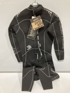 MARES WETSUIT EVOLUTION 5MM MAN DIVES SIZE 4 RRP £349