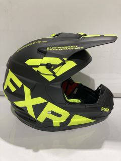 TORQUE TEAM HELMET SIZE 2XL RRP £109