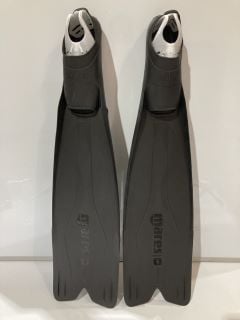 MARES FINS CONCORDE BLACK 40/41 TOTAL RRP £75.00