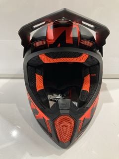 FXR CLUTCH EVO RACING HELMET ORANGE/BLACK SIZE S TOTAL RRP £135.00