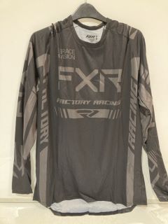 QTY OF ITEMS TO INCLUDE FXR CLUTCH PRO MX JERSEY BLACK/GREY/HI VIS SIZE S TOTAL RRP £150.00