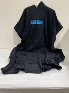 QTY OF FCS TOWEL PONCHO BLACK RRP £120