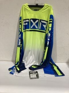 BOX OF ASSORTED ITEMS TO INC CONTENDER MX JERSEY SIZE 2XL RRP £150