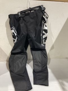 BOX OF ASSORTED ITEMS TO INC PODIUM GLADIATOR MX PANT SIZE 32 RRP£250