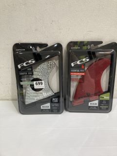 QTY OF FCS II HS PC CARBON MEDIUM TRI RETAIL FINS