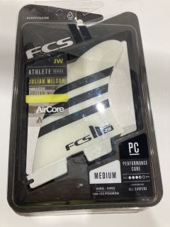 QTY OF ITEMS TO INCLUDE FCS 2 PERFORMER NEO GLASS LARGE PACIFIC TRI FINS TOTAL RRP £140.00