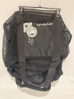 QTY OF ITEMS TO INCLUDE SIMPLY SCUBA MESH DUFFLE BAG BLACK ONE SIZE TOTAL RRP £100