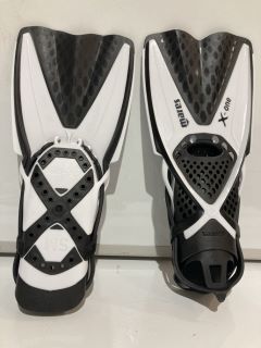 QTY OF MARES FINS X ONE JUNIOR RRP£50