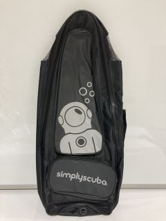 QTY OF SIMPLY SCUBA SNORKELING PACK DIVE BAG-ONE SIZE RRP£130