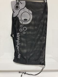 BOX OF ASSORTED ITEMS TO INC SIMPLY SCUBA MESH DRAWSTRING GYM BAG BLACK -ONE SIZE RRP£150