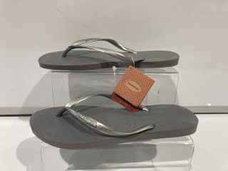 QTY OF FLIP FLOPS INCLUDING HAVAIANAS SLIM STEEL GREY