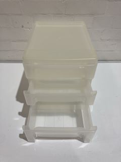 QTY OF ITEMS INCLUDING PLASTIC CLEAR STORAGE BOXES