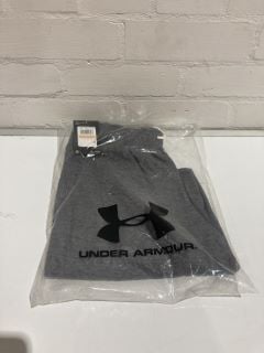 QTY OF CLOTHES UA RIVAL TERRY SHORTS GREY MEDIUM