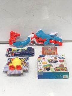 QTY OF ASSORTED CHILDRENS TOYS TO INCLUDE TOY STORY 4 DUCKY TOY, NERF GUN