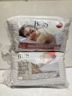 BHS LUXURY HOTEL PILLOW PAIR TO INCLUDE BHS HOTEL QUALITY DELUXE BOUNCE BACK 2 PACK HOLLOWFIBRE PILLOWS