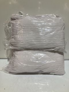 BHS LUXURY HOTEL PILLOW PAIR