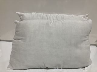 4 EXTRA SOFT LUXURY PILLOWS