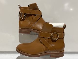 SEEBYCHLOE LYNA BCKL ANKLE BOOT COLOUR TAN SIZE 39 TOTAL RRP £237.50