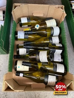 12 X BOTTLES OF ASSORTED WINES TO INCLUDE DEFINITION BY MAJESTIC MACON-VILLAGES CHARDONNAY 75CL 13% VOL (WE OPERATE A CHALLENGE 25 POLICY. 18+ ID MAY BE REQUIRED UPON COLLECTION/DELIVERY, E.G. A VALI