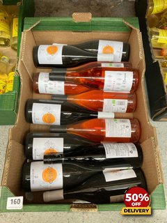 12 X BOTTLES OF ASSORTED WINES TO INCLUDE WALTER SKOFF SAUVIGNON BLANC 2022 75CL 12.5% VOL (WE OPERATE A CHALLENGE 25 POLICY. 18+ ID MAY BE REQUIRED UPON COLLECTION/DELIVERY, E.G. A VALID PASSPORT OR