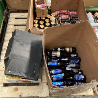 (COLLECTION ONLY) PALLET OF ASSORTED DRINKS TO INCLUDE KOPPARBERG PREMIUM CIDER IN RASPBERRY FLAVOUR 3.4% VOL 330ML ( B.B DATE 01.07.2024 ), WE OPERATE A CHALLENGE 25 POLICY. 18+ ID