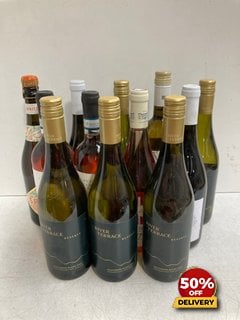 12 X BOTTLES OF ASSORTED WINE TO INCLUDE RIVER TERRACE SAUVIGNON BLANC 2022 75CL 13% VOL (WE OPERATE A CHALLENGE 25 POLICY. 18+ ID MAY BE REQUIRED UPON COLLECTION/DELIVERY, E.G. A VALID PASSPORT OR P