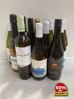 12 X BOTTLES OF ASSORTED WINE TO INCLUDE 6X BOTTLES OF TERRE DI CHIETI PASSERINA DRY WHITE WINE 2022 75CL 13% VOL (WE OPERATE A CHALLENGE 25 POLICY. 18+ ID MAY BE REQUIRED UPON COLLECTION/DELIVERY, E