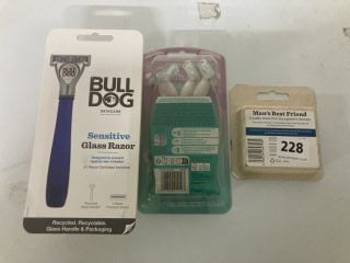 2 X RAZORS INC. BULLDOG SENSITIVE GLASS RAZOR & BULLDOG SENSITIVE STEEL BLADES (18+ ID REQUIRED)