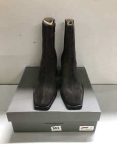 VAGABOND HEDDA DARK GREY BOOTS - SIZE: 5 (681461)