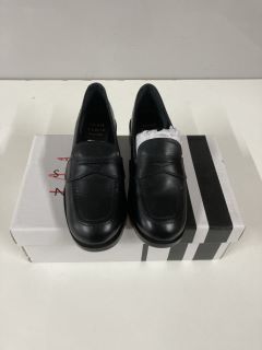 JOHN LEWIS FORREST BLACK SHOES - SIZE 3 (675645)