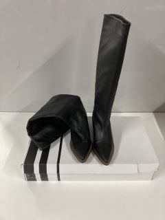 JOHN LEWIS SAINTE BLACK BOOTS - SIZE 8 (674831)