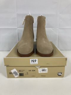 MICHAEL KORS REGAN FLAT BOOTIE CAMEL - SIZE 7.5 (6821653)