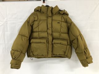 LEVIS PUFFER JACKET - SIZE: L - RRP.£230