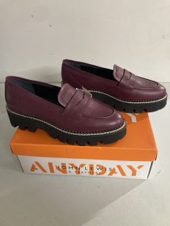 JOHN LEWIS GRYFFIN RED BURGUNDY SHOES - SIZE 6 (686951)