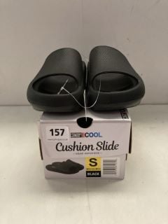 CUSHION SLIDE UK SIZE S