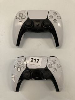 2 X SONY PLAYSTATION DUALSENSE WIRELESS CONTROLLER