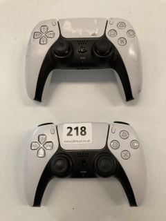 2 X SONY PLAYSTATION DUALSENSE WIRELESS CONTROLLER