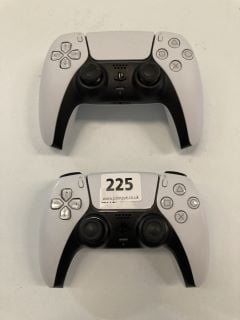 2 X SONY PLAYSTATION DUALSENSE WIRELESS CONTROLLER