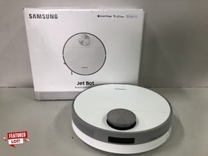 SAMSUNG JET BOT ROBOT VACUUM CLEANER MODEL: VR30T80313W RRP: £599.00