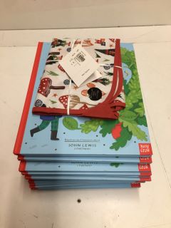 QTY OF 'SNAPPER - THE PERFECT CHRISTMAS TREE' BOOKS BY LUCY FEATHER & CHRISTINE CUDDIHY (CAGE NUMBER 639780)