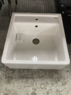 CERAMIC SINGLE BELFAST STYLE SINK