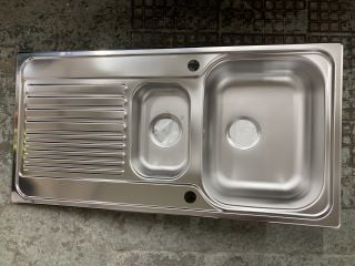 BLANCO STAINLESS STEEL ONE AND A HALF BOWL KITCHEN SINK WITH DRAINER