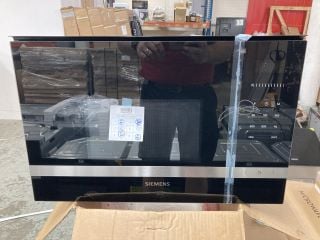 SIEMENS INTEGRATED MICROWAVE OVEN MODEL BF525LMS0B RRP £509