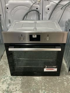 AEG SINGLE ELECTRIC OVEN MODEL BES355010M RRP £459