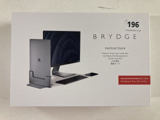 BRYDGE VERTICAL DOCK